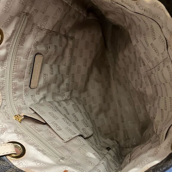 Michael Kors Large Carry-All / NWOT - Picture 9 of 9